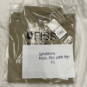 Figs sandstone nala scrub polo top